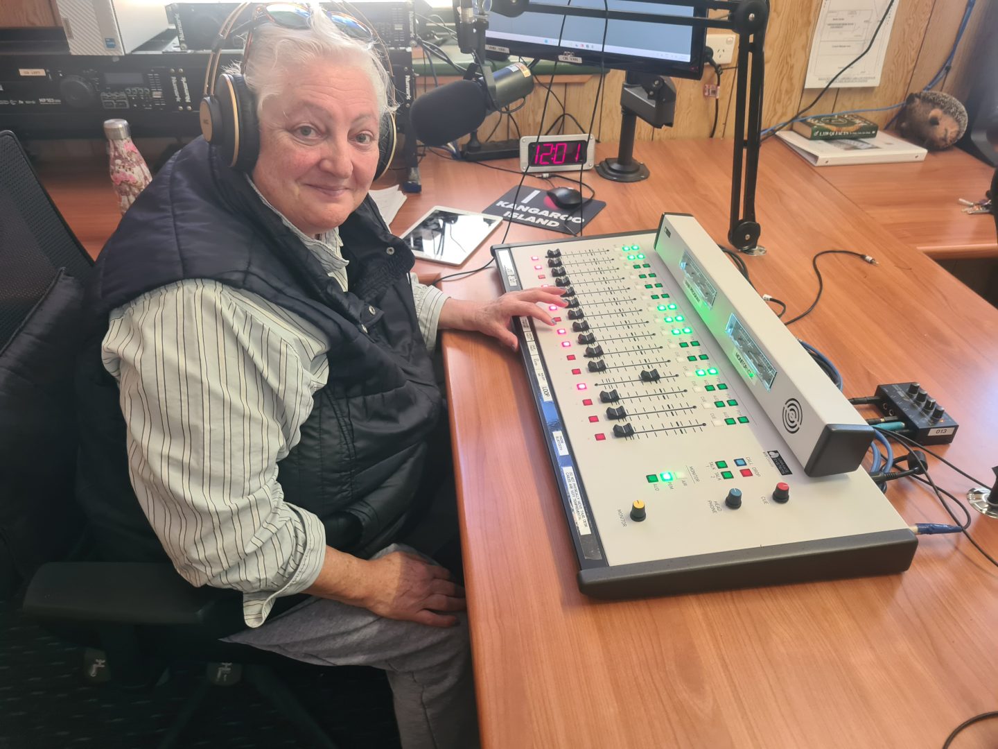 Arrakis H15 Studio Mixing Console
